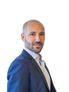 Agustin Eugenio Sarmoria - RE/MAX Suma