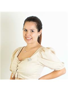 Adela Medina - RE/MAX Jardín
