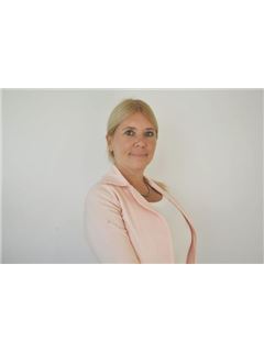 Gabriela Murguia - RE/MAX Bosque