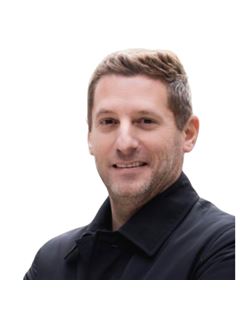 Jorge Torres - RE/MAX Advance