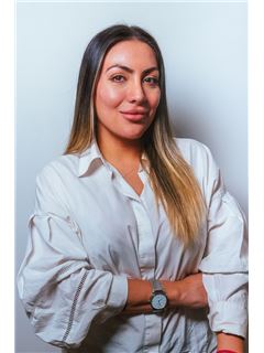 María Barrera Echavarría - RE/MAX Urbana
