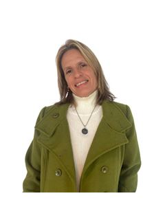 Monica Pimentel - RE/MAX Enjoy
