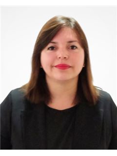 Cintia Ramírez - RE/MAX Life