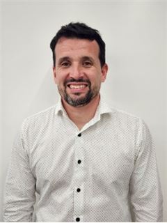 Ariel Fernández - RE/MAX Avenida