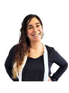 Marina  Barea - RE/MAX Premium II
