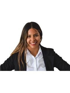 Marianela Guadalupe Santillan - RE/MAX Click