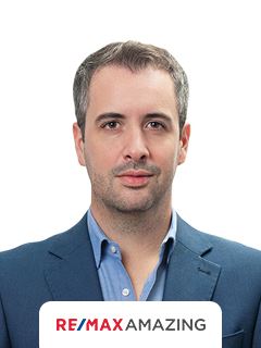 Juan Diego Alvarez Quiroga - RE/MAX Amazing