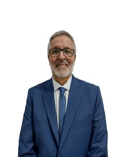 Rodolfo Santiago Oviedo - RE/MAX Believe
