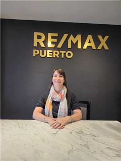Sabrina Bartolo - RE/MAX Puerto