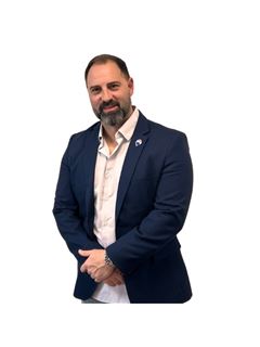 Esteban Tuya - RE/MAX Uno
