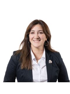 Mercedes Acosta Sallesses - RE/MAX Premium