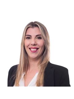 Gisela Stella - RE/MAX Urbana III
