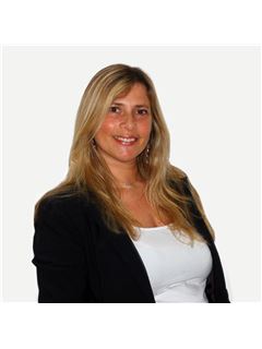 Ivana Martínez - RE/MAX Urbana