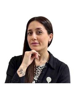 Maria Belen  Correa - RE/MAX Fin del Mundo