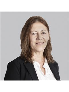 Silvia Castro - RE/MAX Titanium