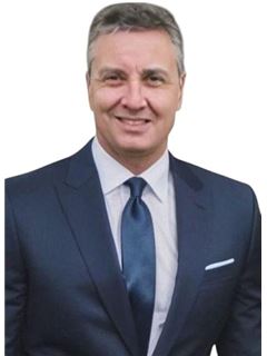 Javier  Manrique - RE/MAX Solutions