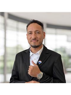 Leonardo Pope - RE/MAX Confluencia
