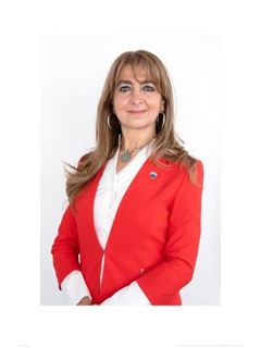 Camilia Hakim - RE/MAX Boulevard