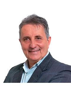 Daniel Buggia - RE/MAX Arena