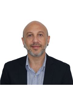 Hernan Rodrigo Blinder - RE/MAX Suma