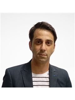 Sebastian Martin - RE/MAX Life