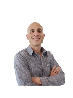 Ariel Petracini - RE/MAX Believe