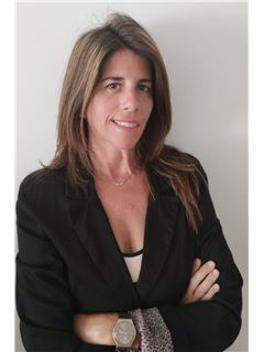 Carolina Quarantotto - RE/MAX Urbana