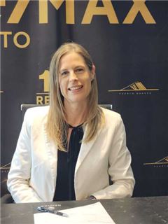 Julieta Menteguiaga - RE/MAX Puerto