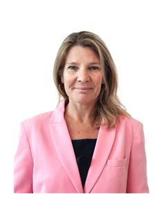 María Florencia Zarlenga - RE/MAX Suma