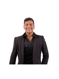 Maximiliano Garbal - RE/MAX Premium IV
