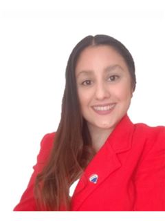 Mayra Mendez - RE/MAX Horizonte
