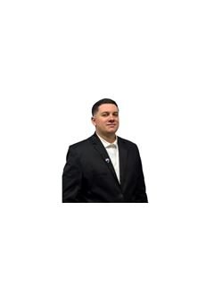 Alejandro  Borquiz - RE/MAX Noa II
