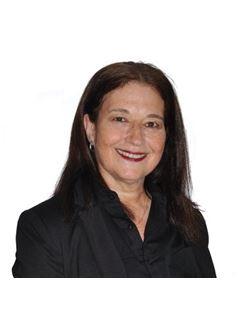 Debora Betina Heler - RE/MAX Buró