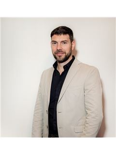 Nicolás Bruno - RE/MAX Free