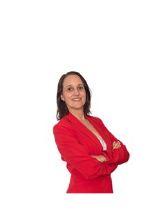 Eliana Thies - RE/MAX Urbana III