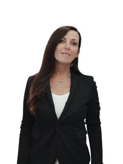Valeria Gasco - RE/MAX Uno IV