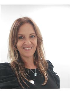 Jessica Paola Luterotti - RE/MAX Free