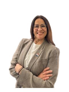 Alejandra Lopez - RE/MAX Crea