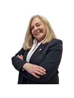 Silvia Biello - RE/MAX Terruños