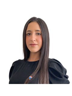 Celeste Lafuente - RE/MAX Palace