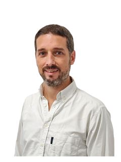 Mariano Pilijos - RE/MAX Premium