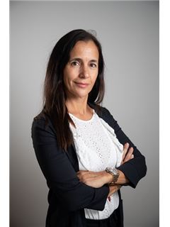 Virginia Agasso Borgatello - RE/MAX Solutions