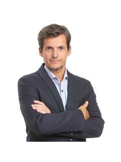 Gustavo Javier Guerrero - RE/MAX Heart