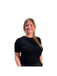 Yanina Garcia - RE/MAX Uno