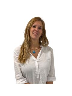 Clara  Estevez - RE/MAX Premium IV