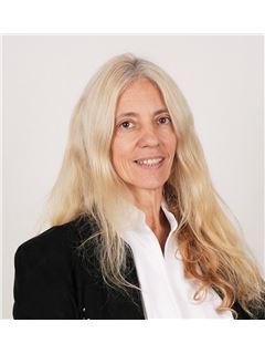 Veronica Di Genova - RE/MAX Advance