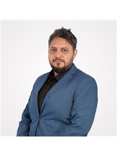 Nicolás Puertas - RE/MAX Up