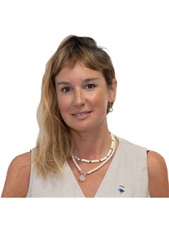 Florencia Yarossi - RE/MAX Arena
