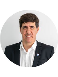 Julian Segui - RE/MAX Diagonal II