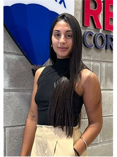 Camila Carnielli - RE/MAX Cordial